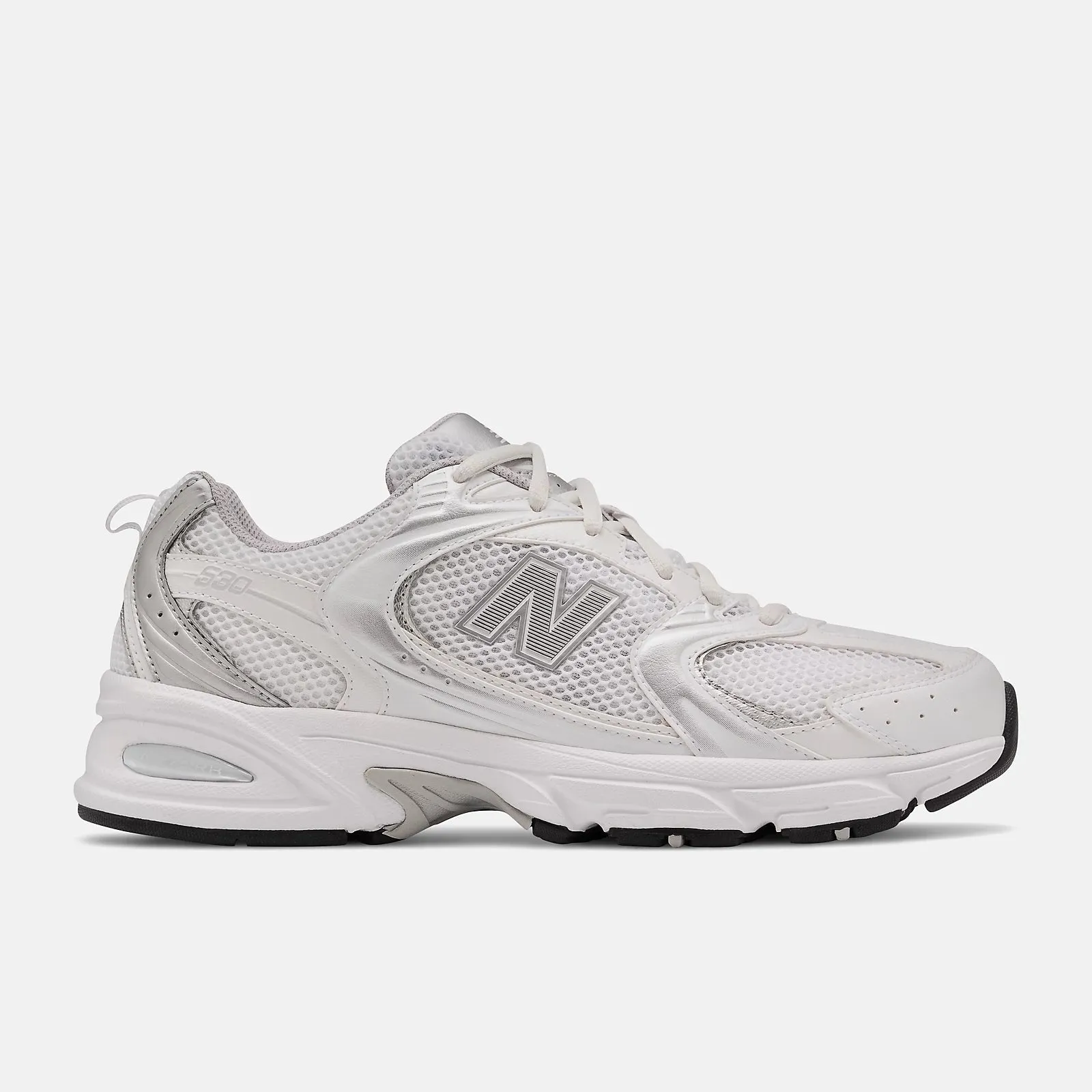 530 - White with Silver Metallic MR530EMA