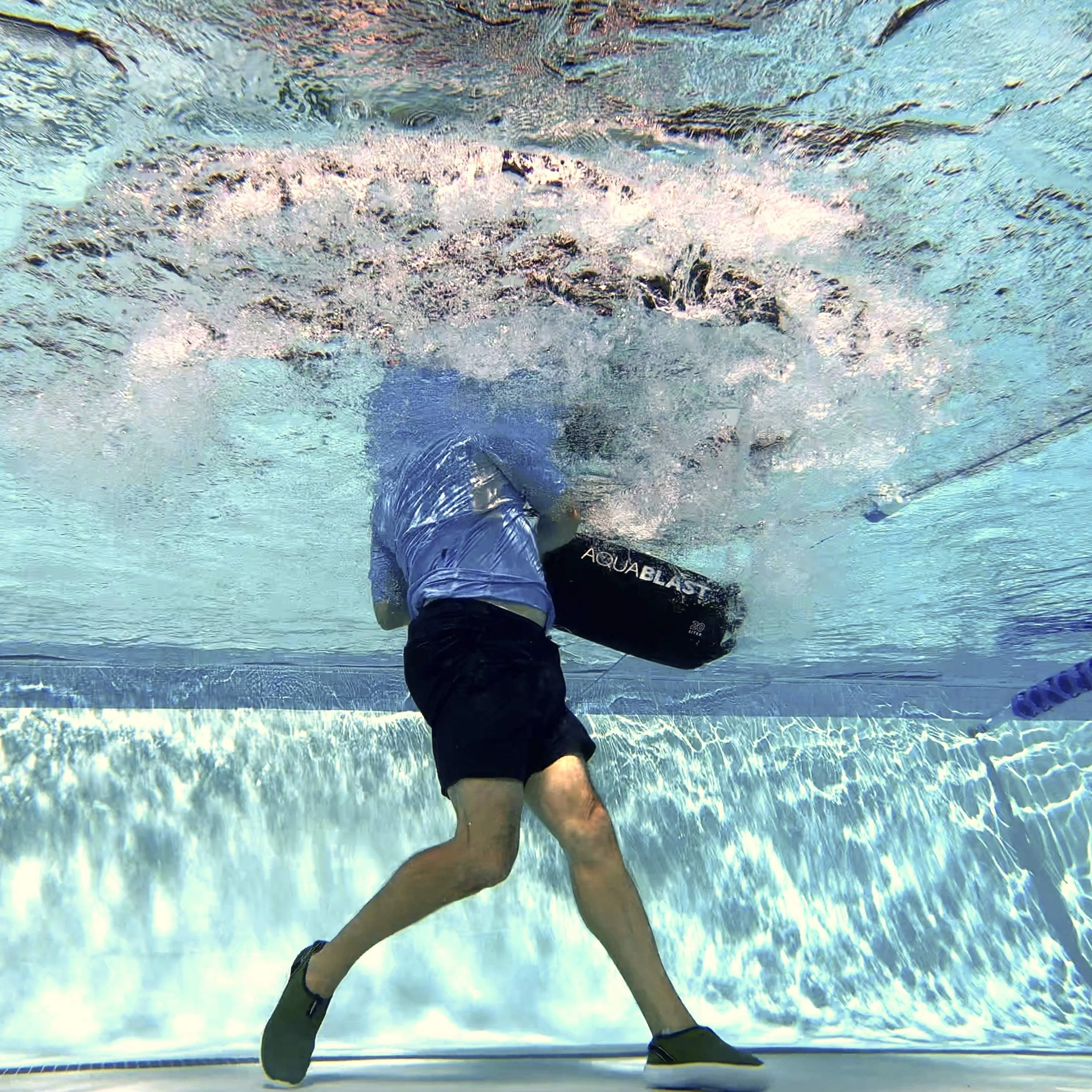 AquaBLAST 25 Liter - 2d Generation Pool Fitness Bag