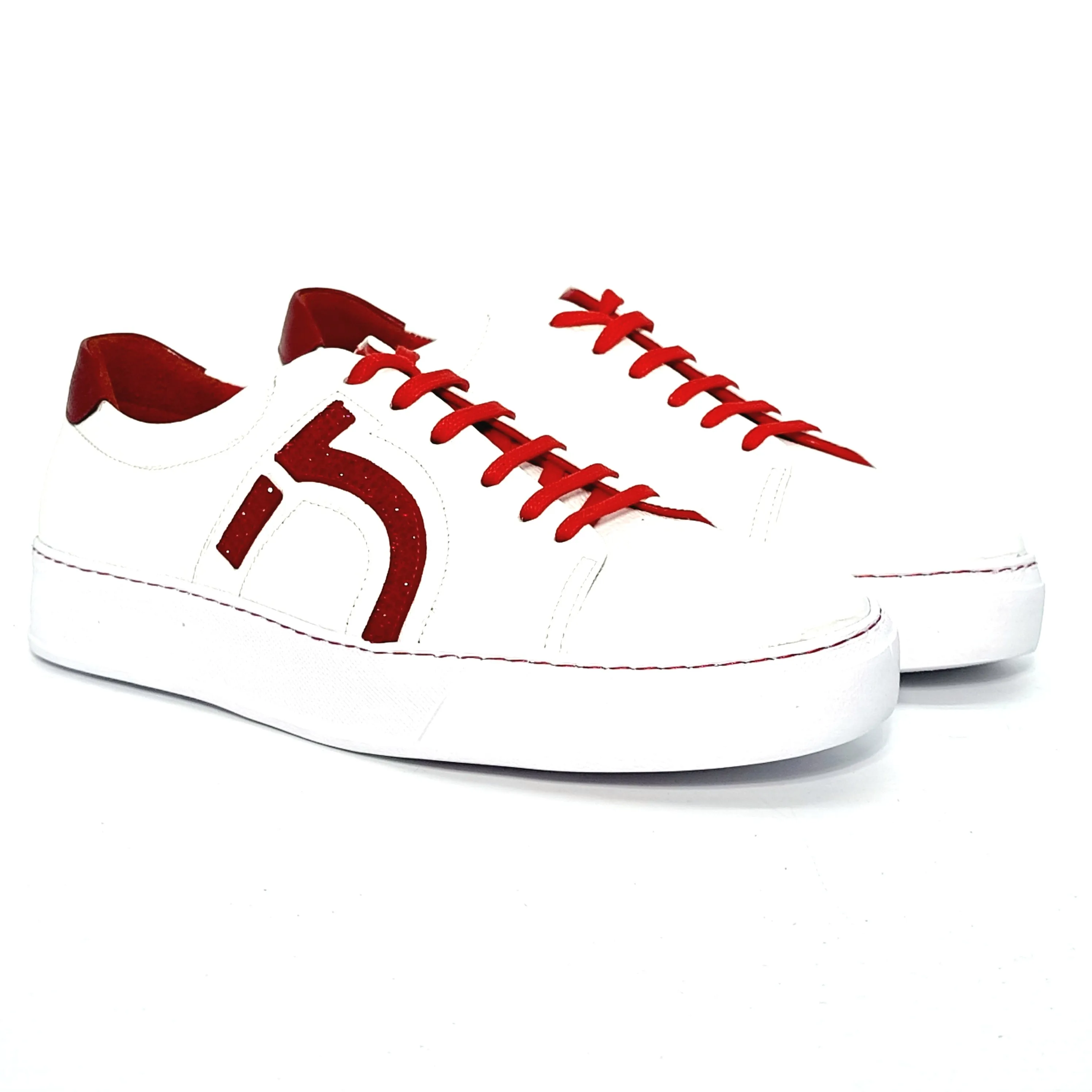 Casual Comfort Sneakers - ELI10323